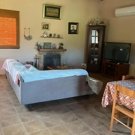 Evie's House Villa Arakapas